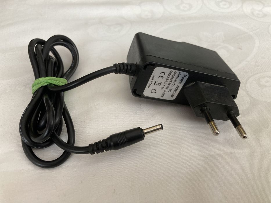 Alimentator 8,4v . Adaptor 8,4v . Transformator 8,4v