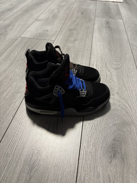 Jordan 4 retro black and red
