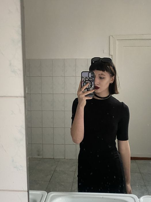 Черное платье в пол