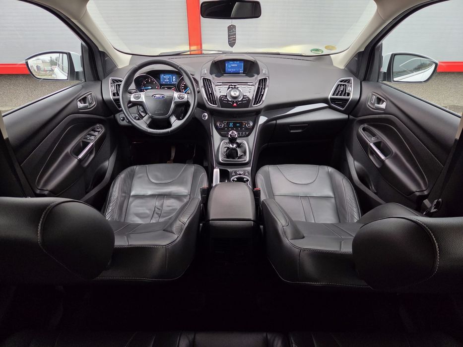 Ford Kuga/ 2.0 Diesel/ 150 Cp/ Cameră / Bixenon/ ST-Line/ Euro 6 /2015