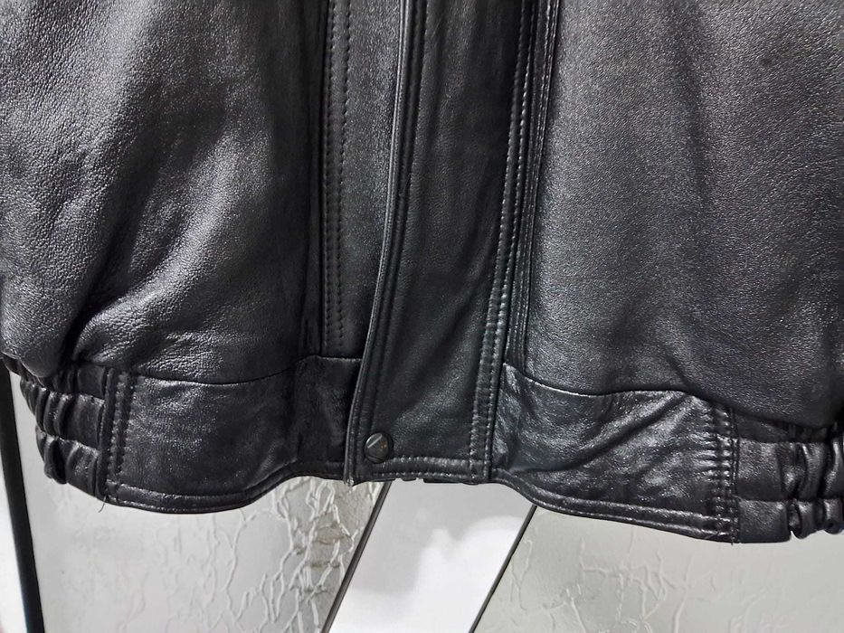 Geaca piele, culoare neagra, marimea XL