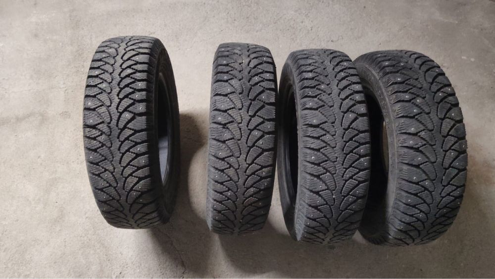 Зимние колеса хорошем состоянии 175:60:13 размер
