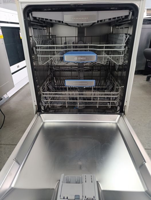 Съдомиялна машина BOSCH Active Water Eco