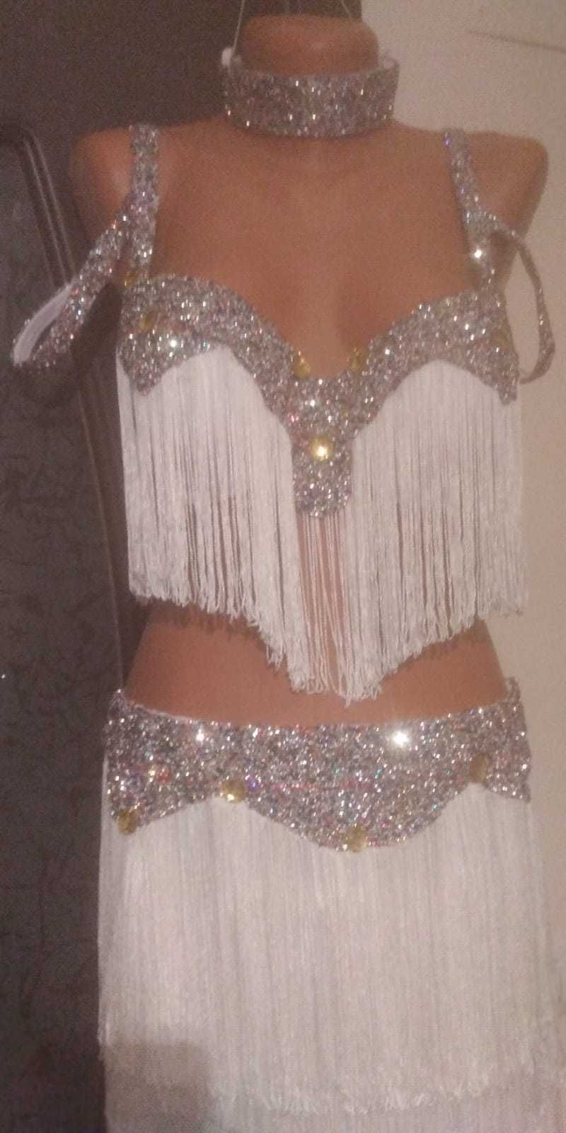 Costum belly-dance pentru scenă și spectacole, diferite culori.