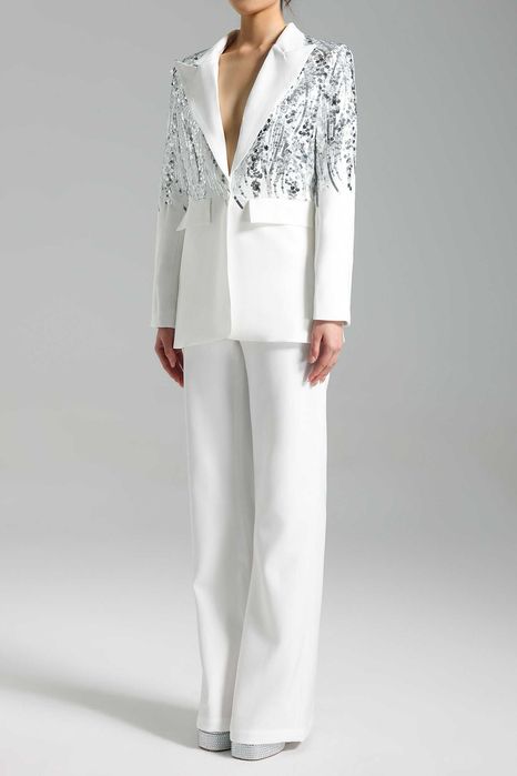 Дамски костюм в бяло с пайети от 2 части-сако/панталон Bella Barnett M