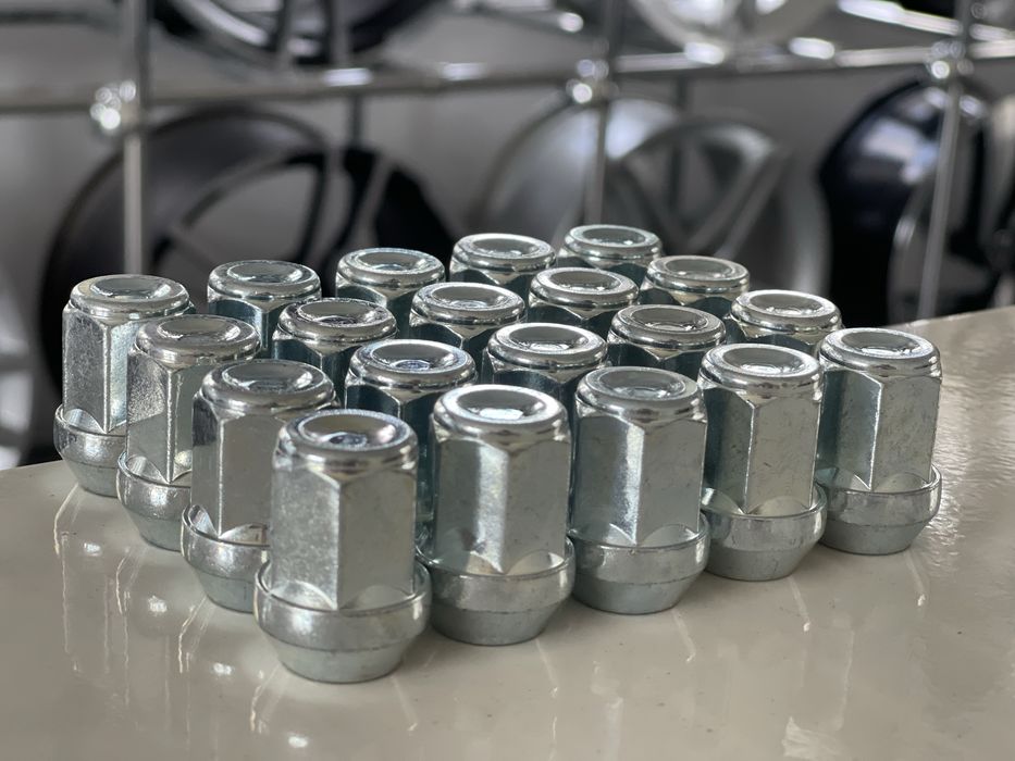Set Prezoane Piulite Jante Roti Originale Noi Diverse Modele