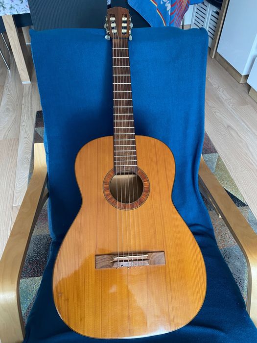 Chitară clasică Hofner 4840 - de colecție, în stare foarte bună .