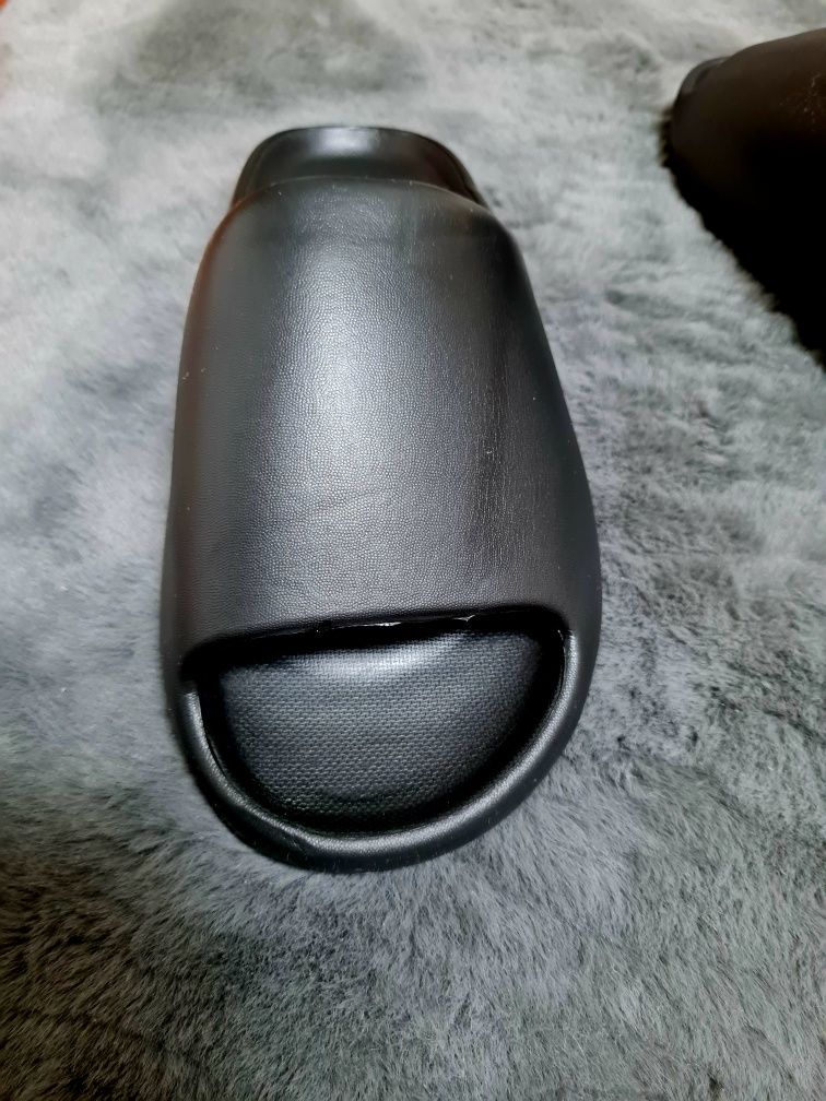 Чехли Yezzy slides
