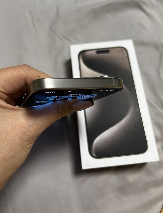 IPhone 15 pro max  256 87%