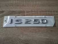 сребрист надпис Lexus IS 250