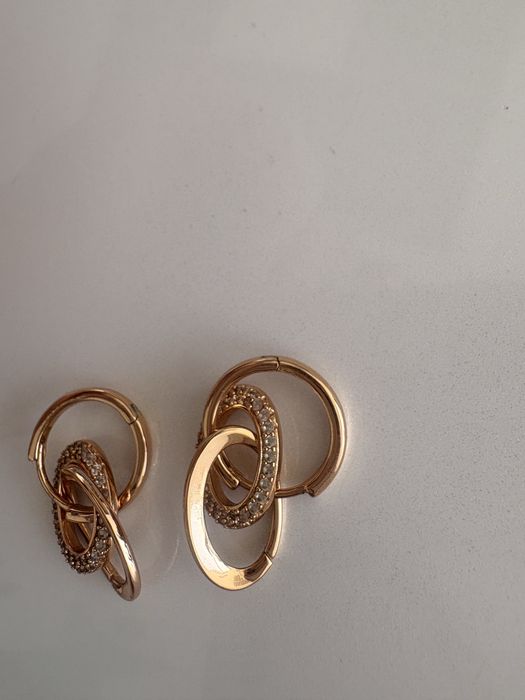 Vand cercei suflati cu aur