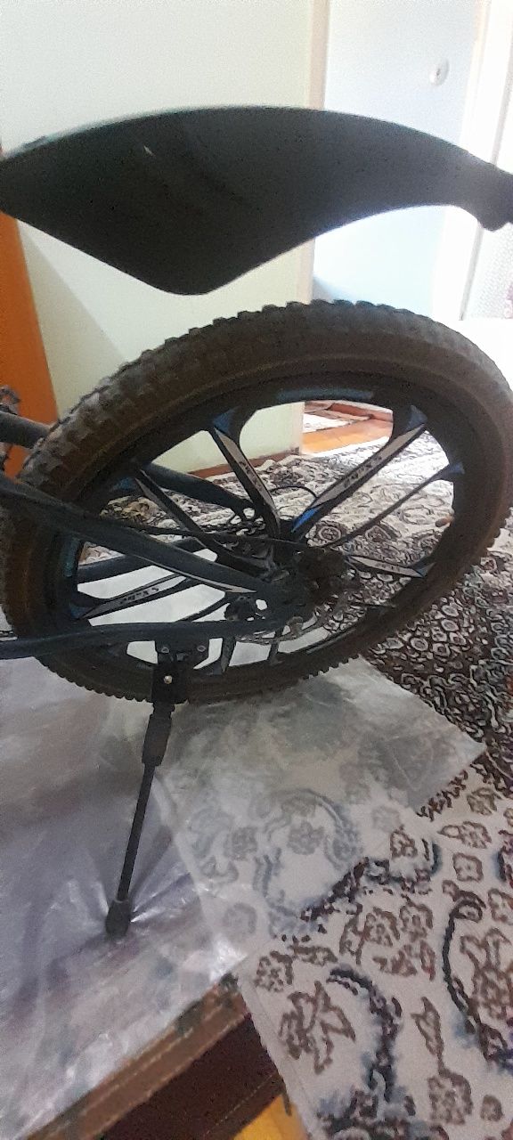 Velik ayirboshlash elektron skuterga