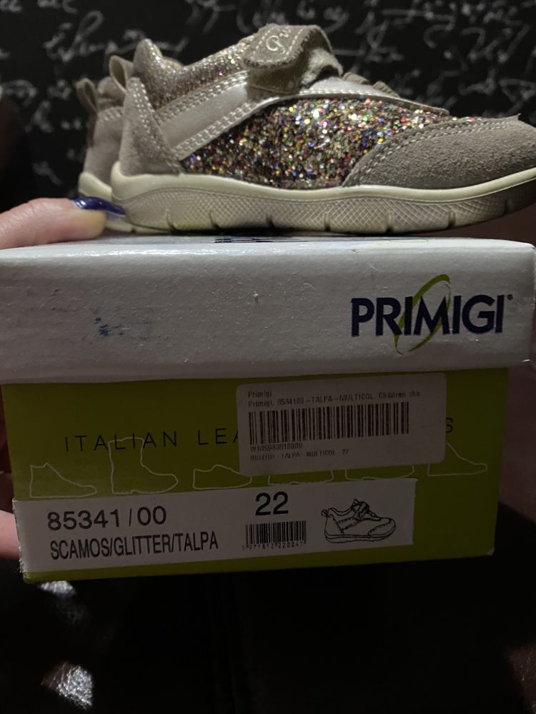 Primigi- pantofi sport masura 22 - fetite