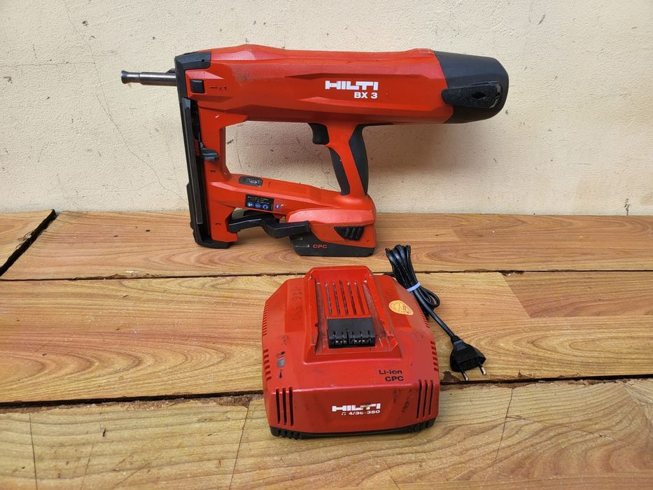 Pistol puscat cuie Hilti  BX 3