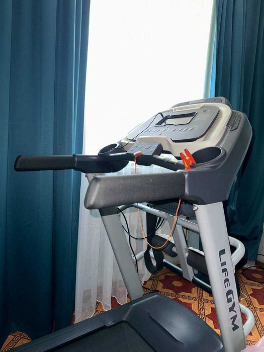 Беговая дорожка  в отличном состояние.