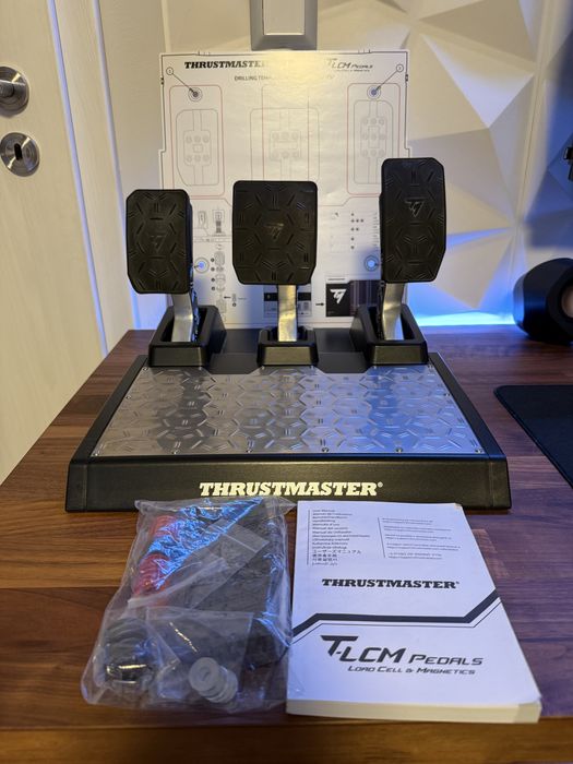 Thrustmaster T150 волан + T-LCM педали