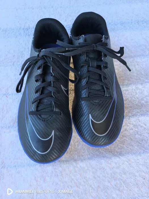 Страхотни нови стоножки nike 34 номер стелка 21.5см