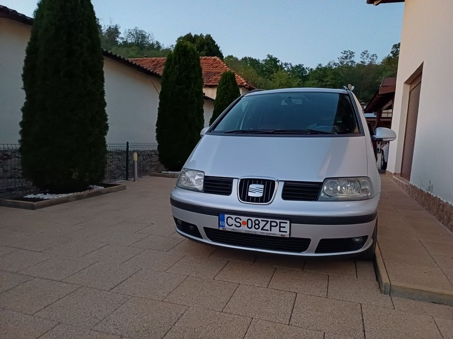 Seat Alhambra 2.0 tdi 140 cp