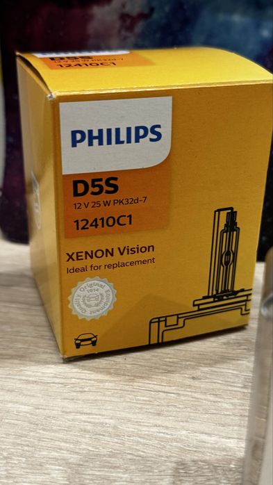 Крушка за фарове PHILIPS Xenon Vision D5S