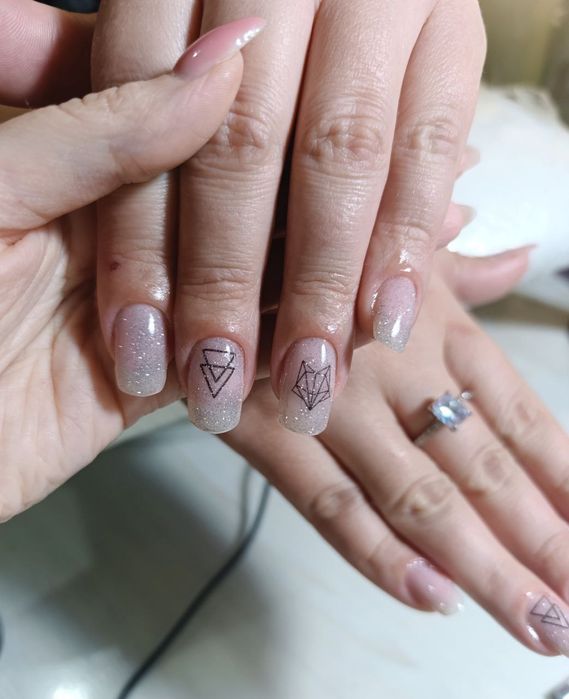 Маникюр на массиве Ялангач (ориентир Эко базар)