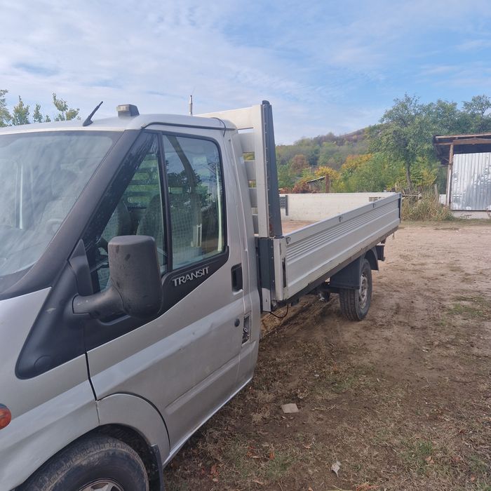 Camioneta Ford transit