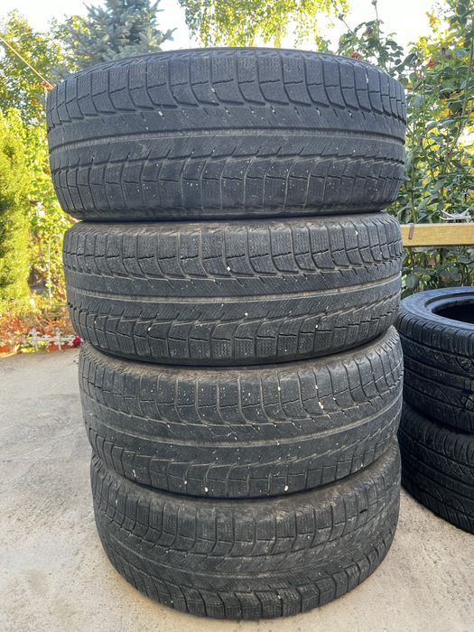 Зимни гуми Michelin 235/55/19