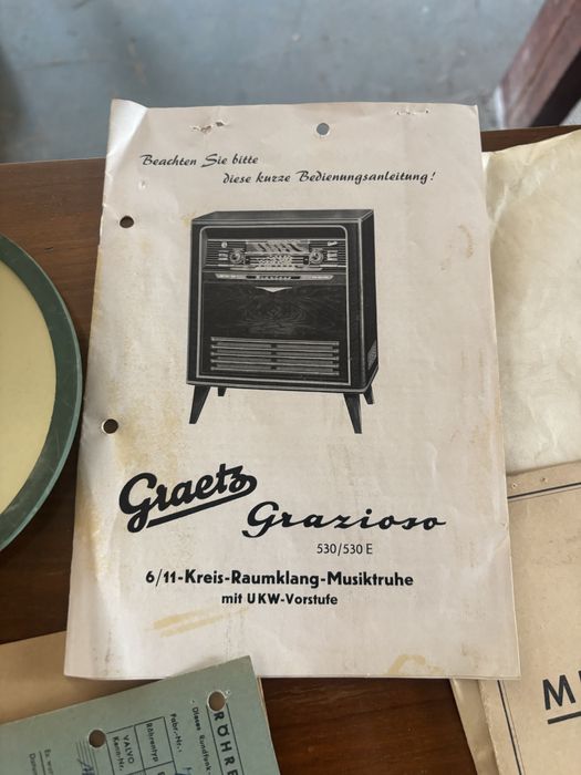 Cutie muzicala veche