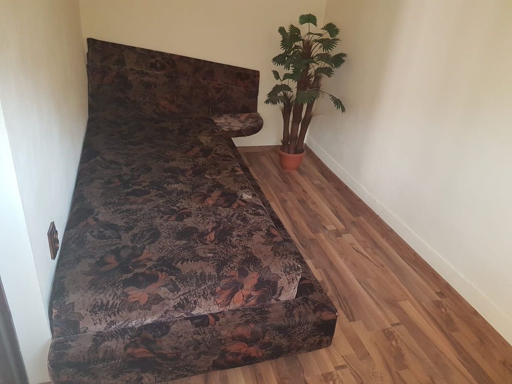 Apartament 2 camere închiriez