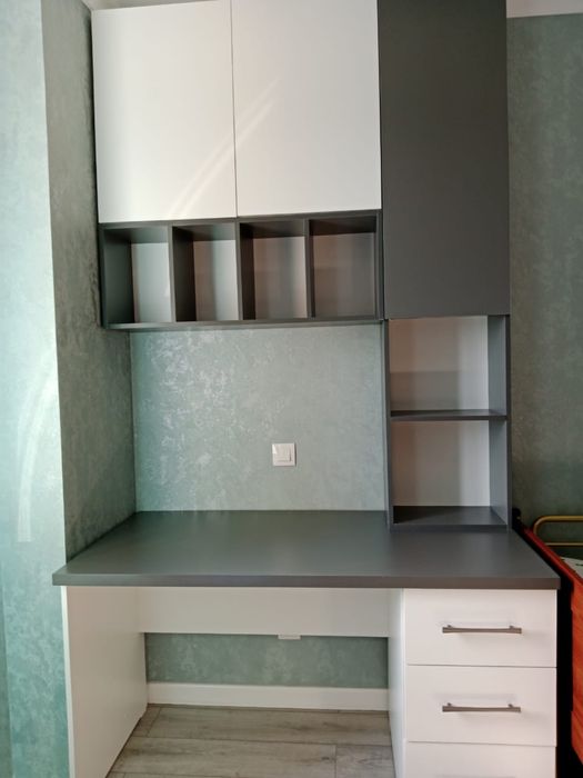 Продам рабочий стол