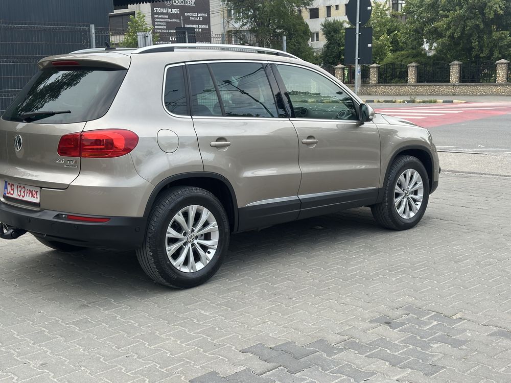 Vlokswagen Tiguan 2.0 Tdi Cutie Automata /4•4
