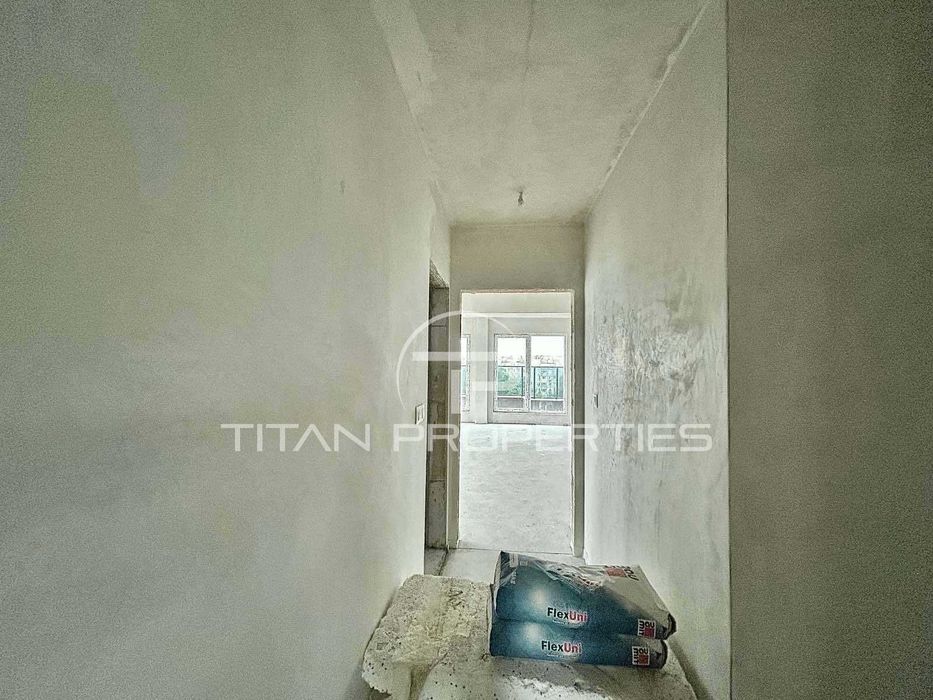 Тристаен апартамент Христо Смирненски