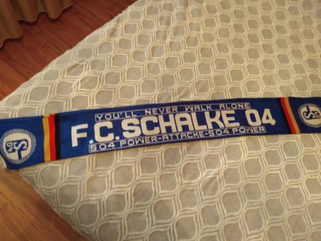 Шал на SCHALKE 04