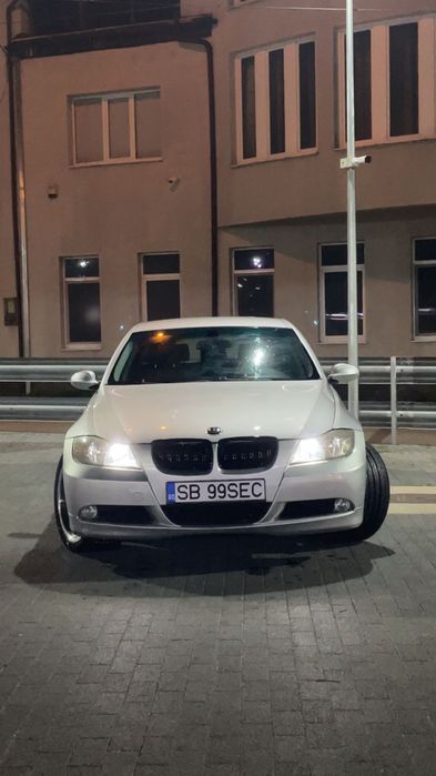 Vând bmw e91 automat 163 CP m47