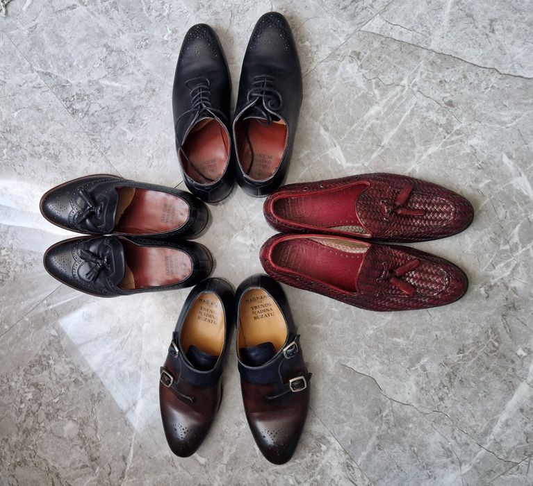 Vând pantofi din piele