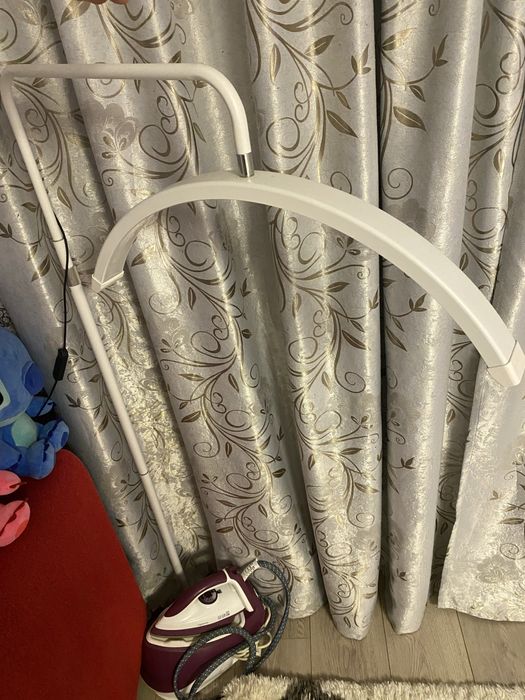 Lampa semiluna (pentru gene )