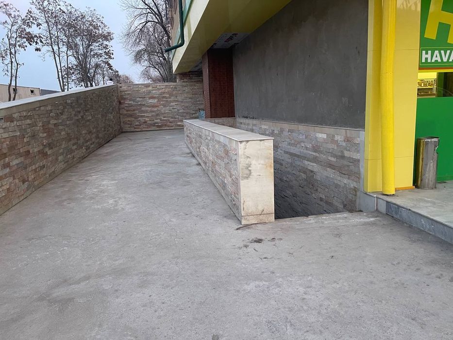 Сдается в аренду цокольный этаж 180 кв