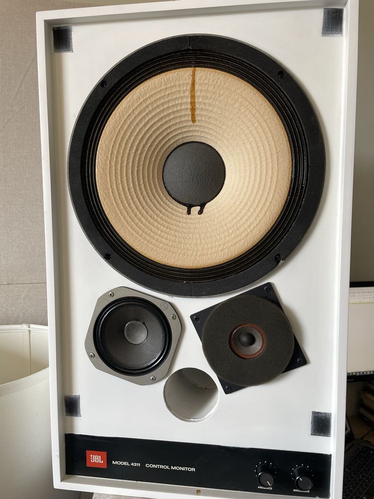 Мониторни тонколони JBL 4311