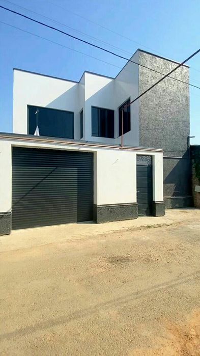 Распродажа  Хайтек коттедж сотилади 2 этаж 170 м.кв.1.5 сотки
 Авт