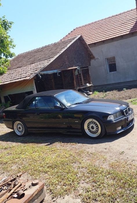 Vând BMW E36 cabrio sau schimb cu (BMW e36 coupe 318is cu trapa)