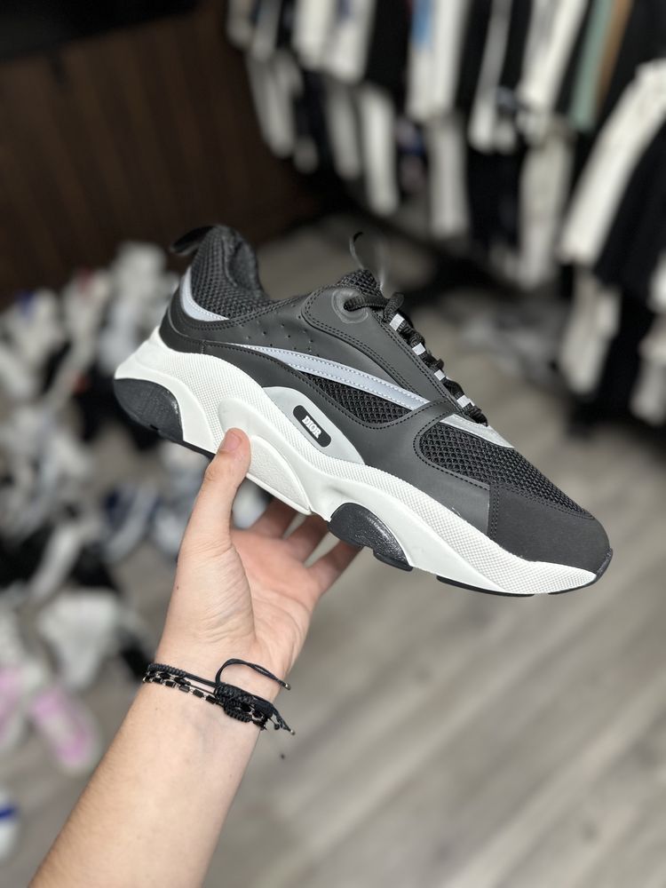 Adidasi dior b23