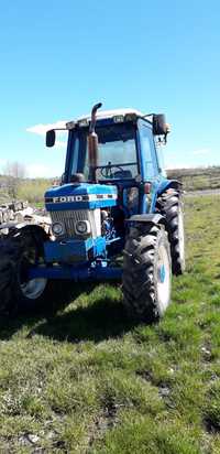 Tractor Ford 5610