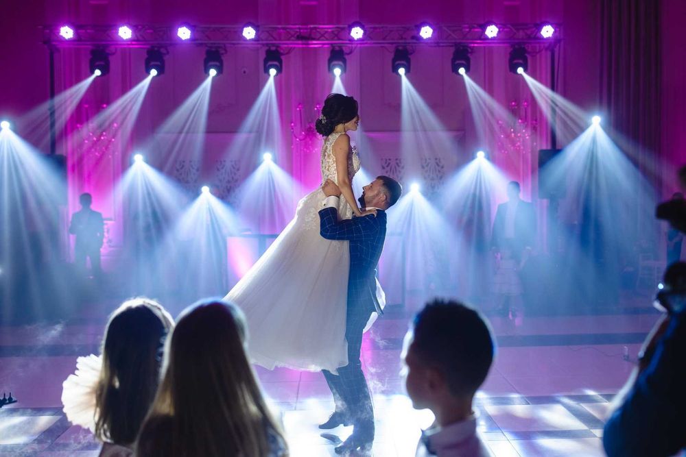 Dj - Mc - Solista - Nunta, Revelion - Focsani, Adjud, Marasesti,Tecuci