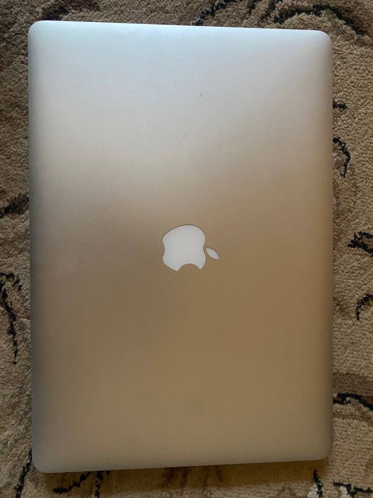 Macbook pro 2013 yil sotiladi
