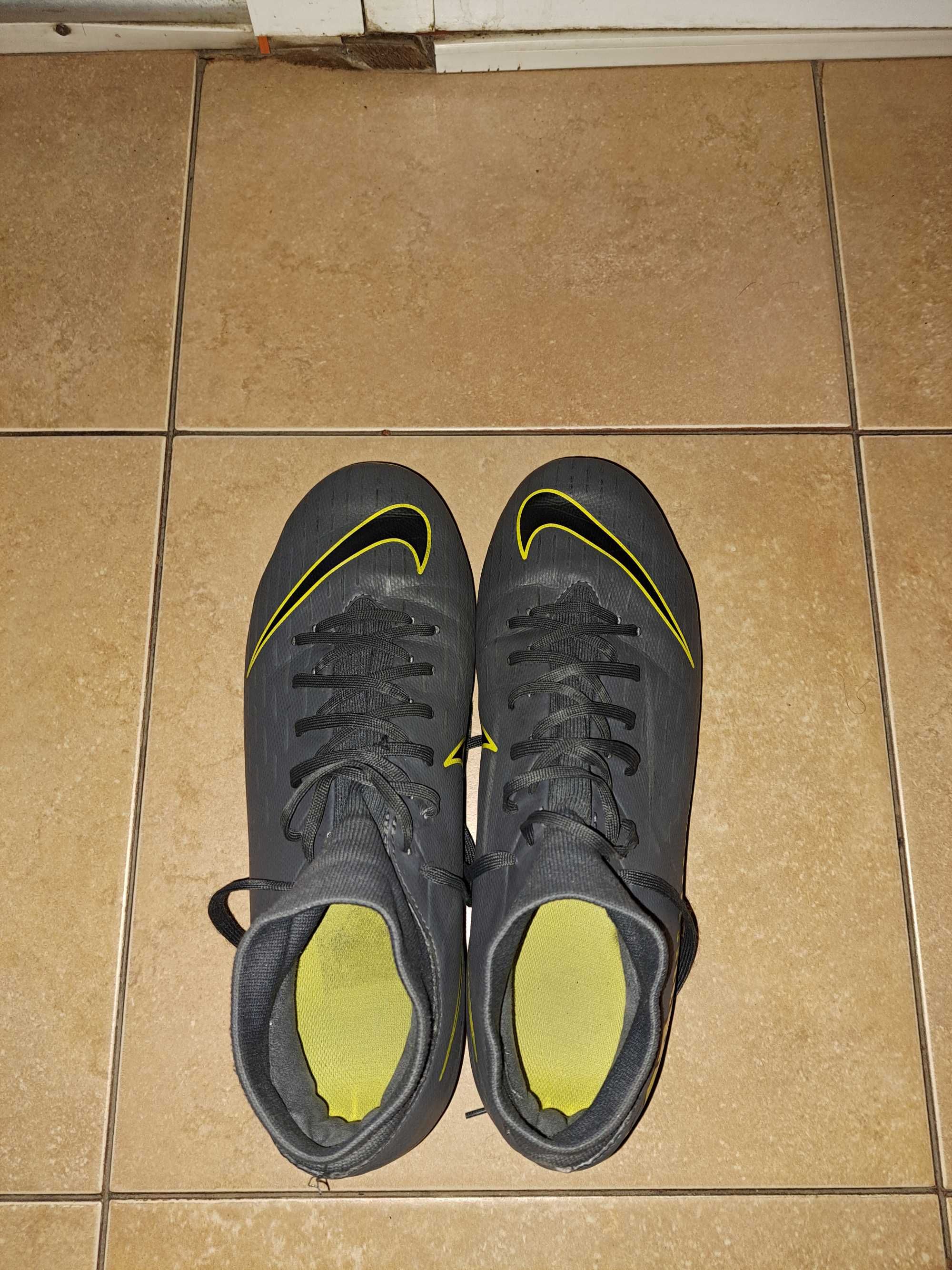Бутонки с чорапNike Mercurial     42