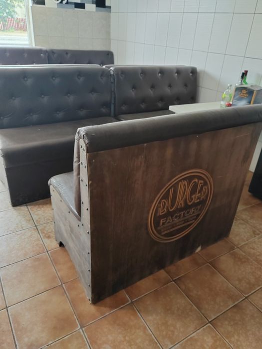 Canapele din piele pentru bar cafenea