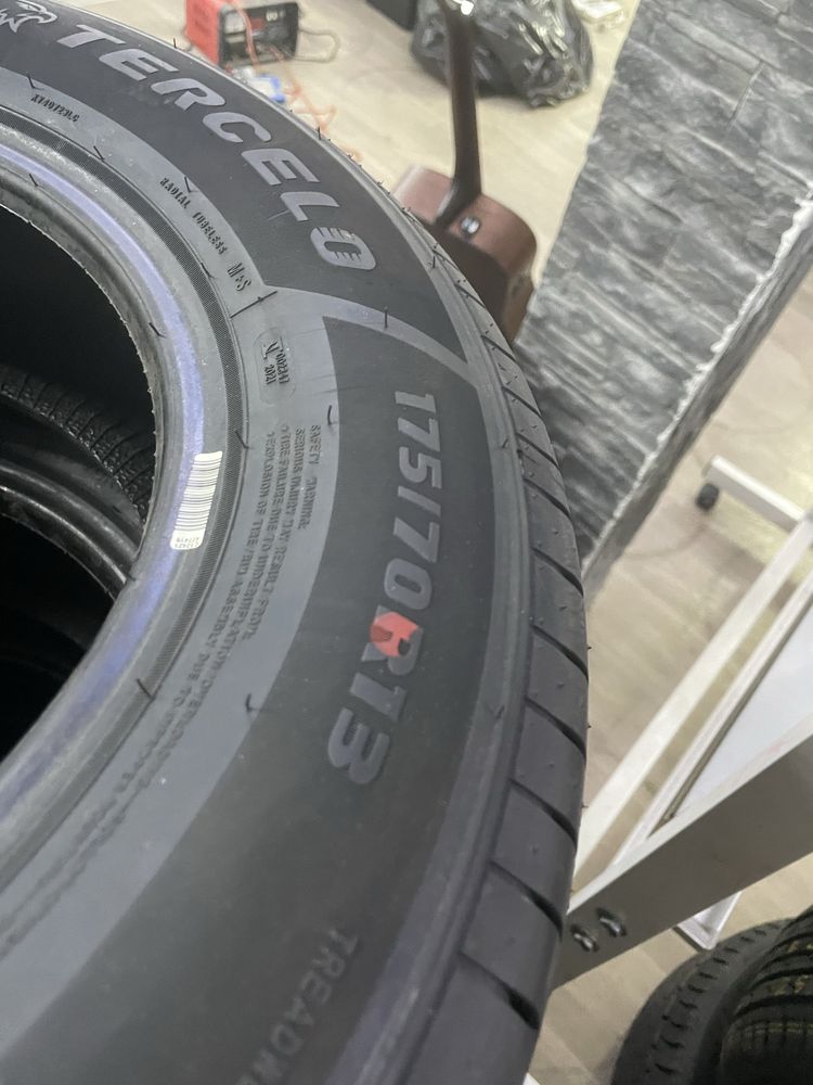 Продам новые шины 175/70 R13