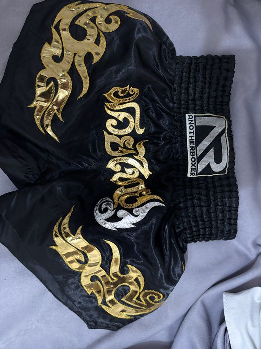 Шорты для тайского бокса