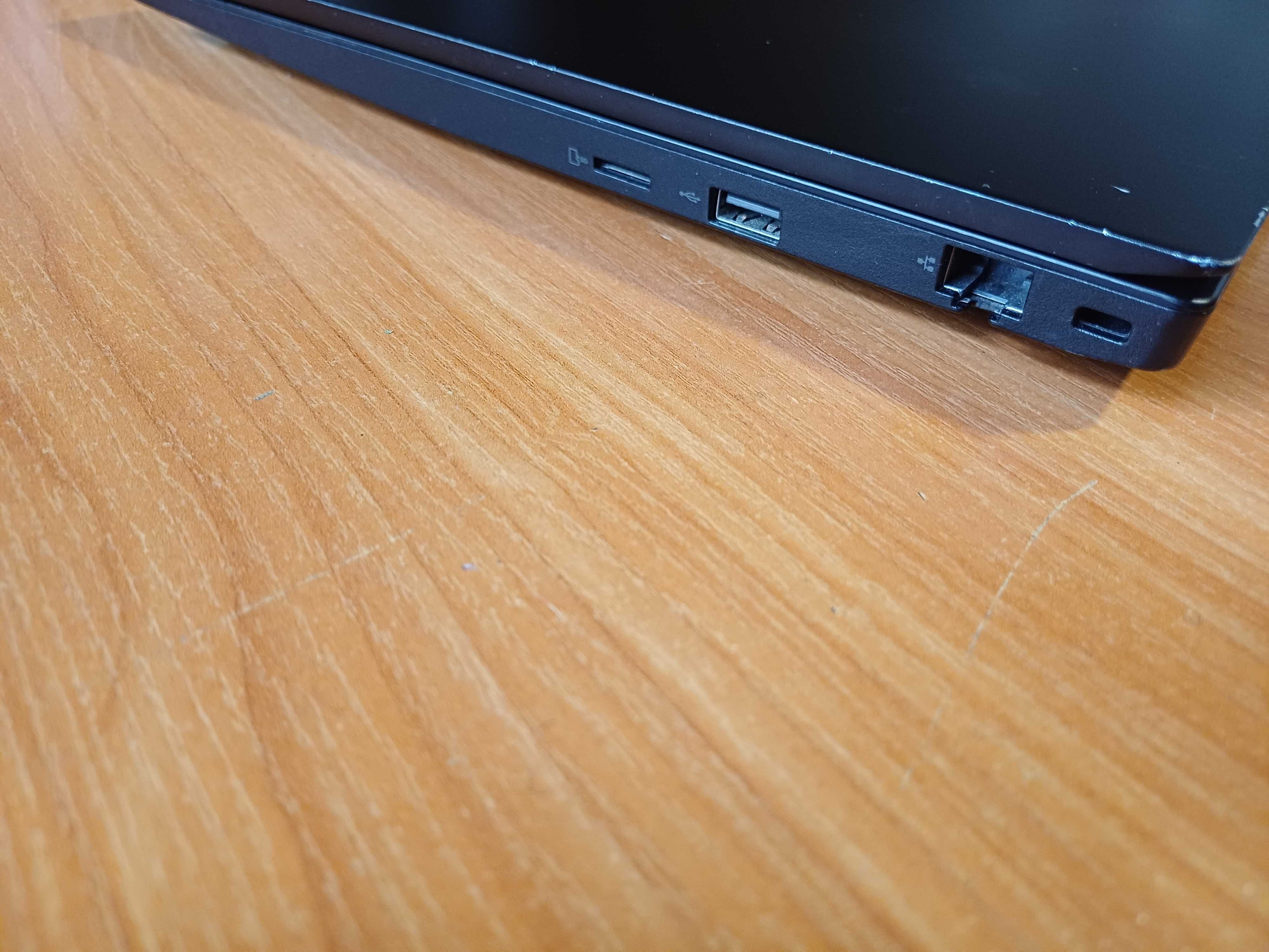 15.6'FHD IPS Lenovo E595 AMD Ryzen 5/16GB DDR4/256GB SSD Nvme
