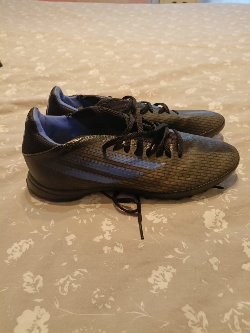 Футболни обувки Adidas X Speedflow.3