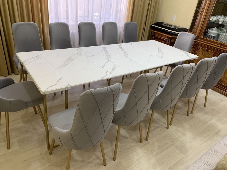 Стулья 12 штук .